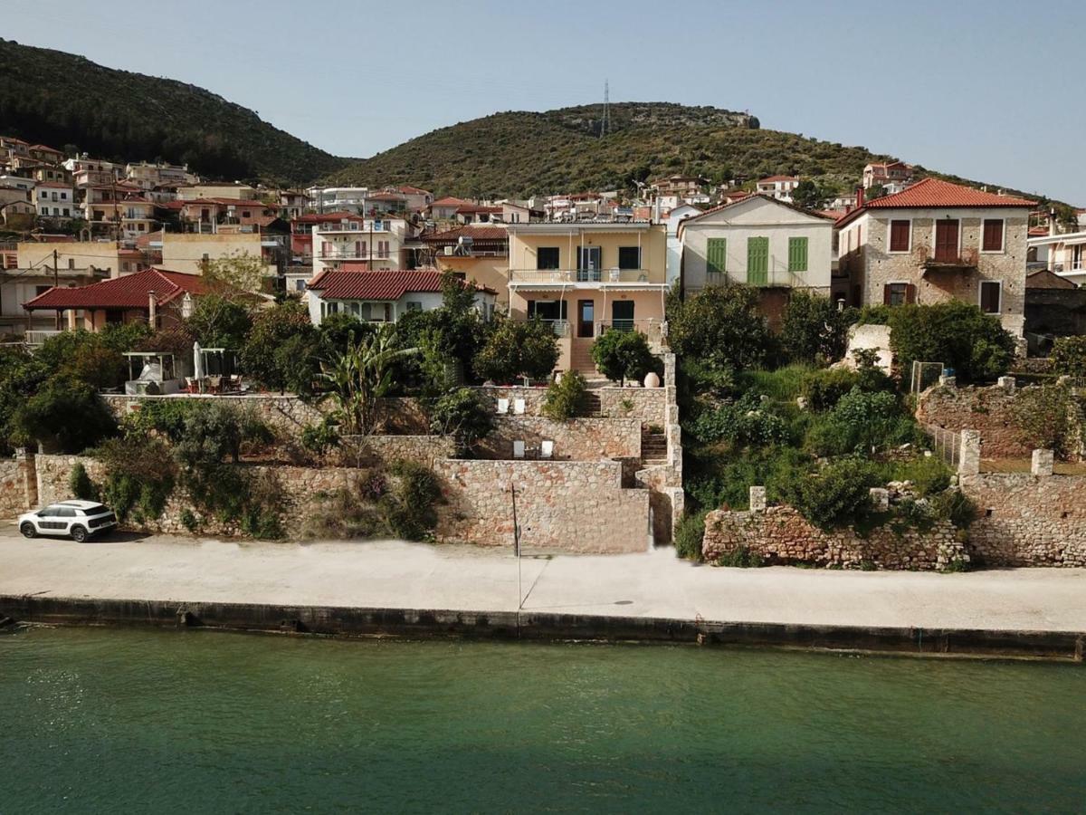 Seafront Apartment Ιι In Kiveri, Near Nafplion. Buitenkant foto