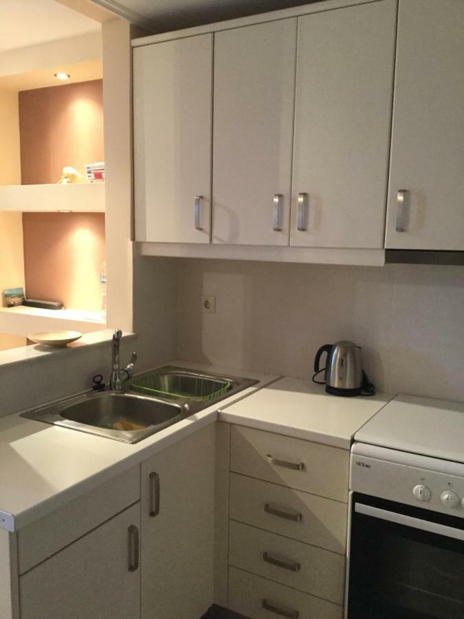 Seafront Apartment Ιι In Kiveri, Near Nafplion. Buitenkant foto
